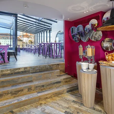 Swiss Wine By Fassbind Szálloda