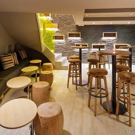 Swiss Wine By Fassbind Szálloda