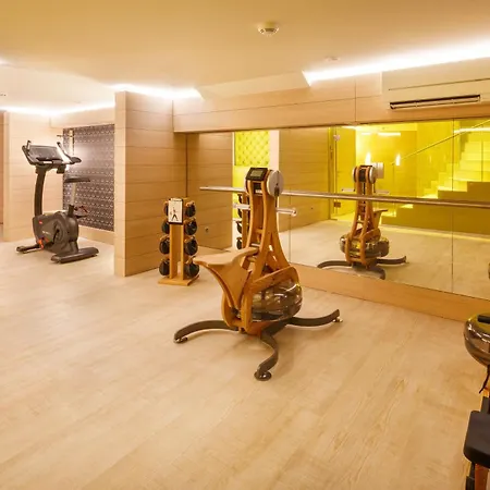 Swiss Wine By Fassbind Szálloda Lausanne