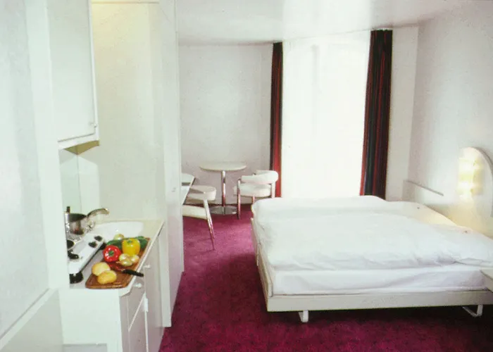 Swiss Wine By Fassbind Hotel