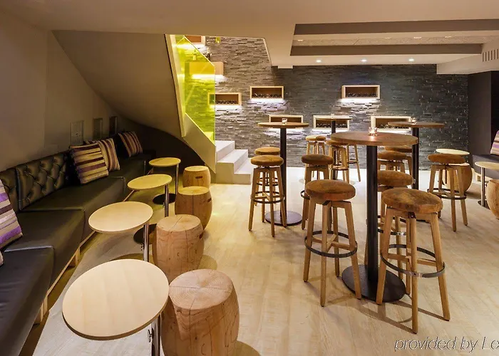 Swiss Wine By Fassbind Hotel