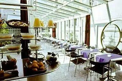 Swiss Wine By Fassbind 3*